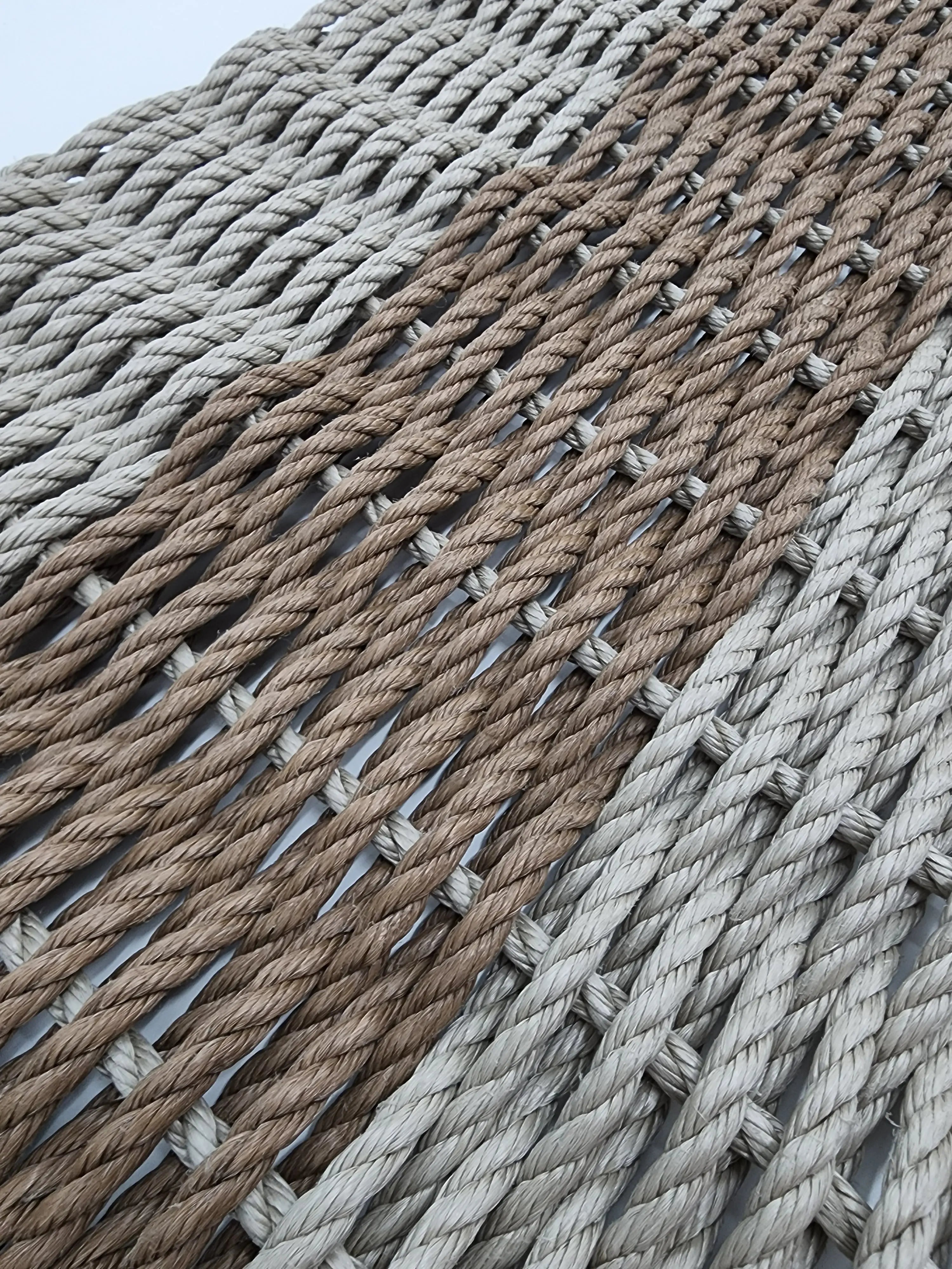 Lobster Rope Mat Tan and Brown, Natural Color - MaisonBeach