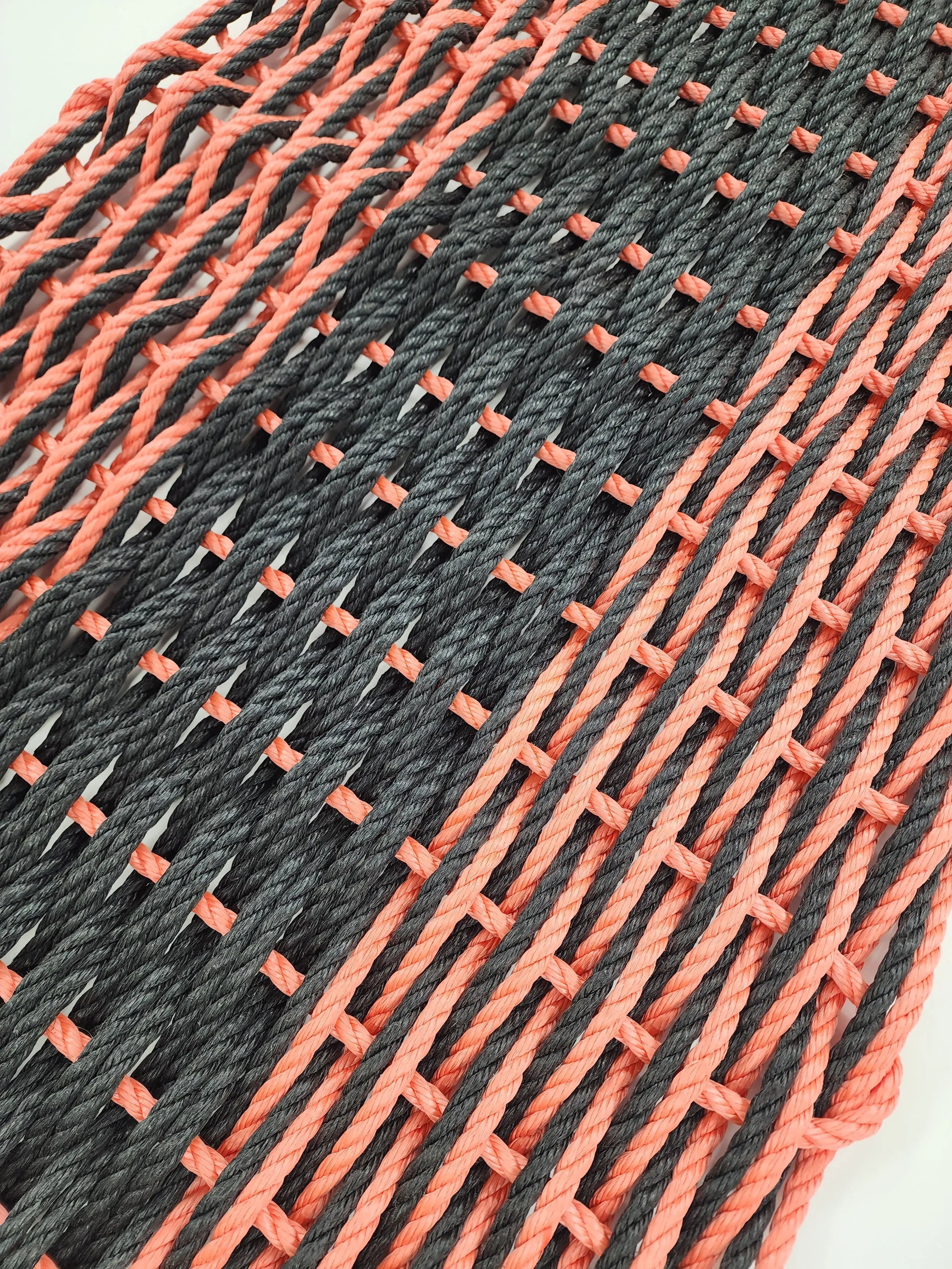 Large Double Weave Lobster Rope Mat, Vibrant Colors, Long Lasting Durable - MaisonBeach