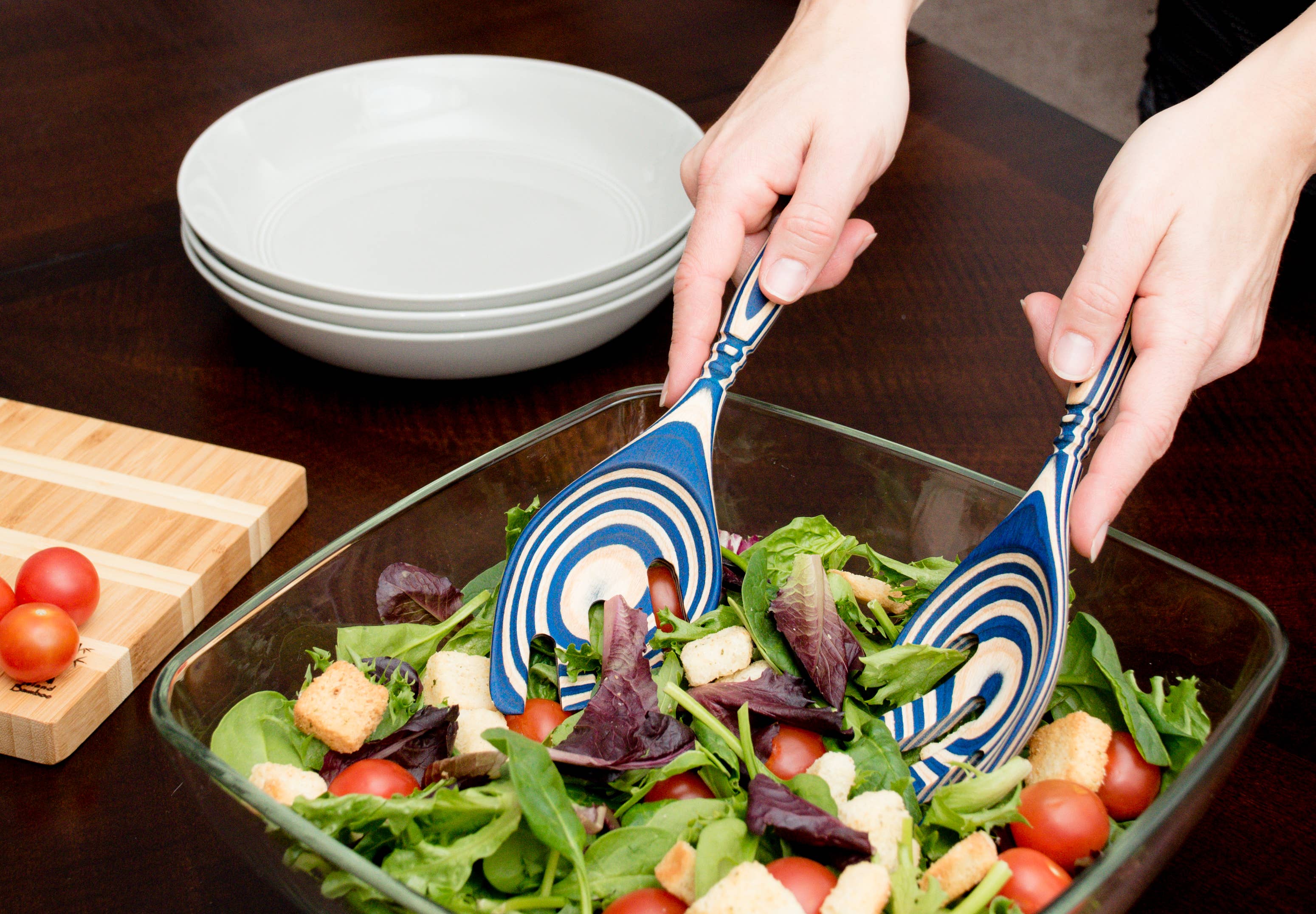 Island Bamboo - Blue Pakka 9" Salad Leaf - MaisonBeach