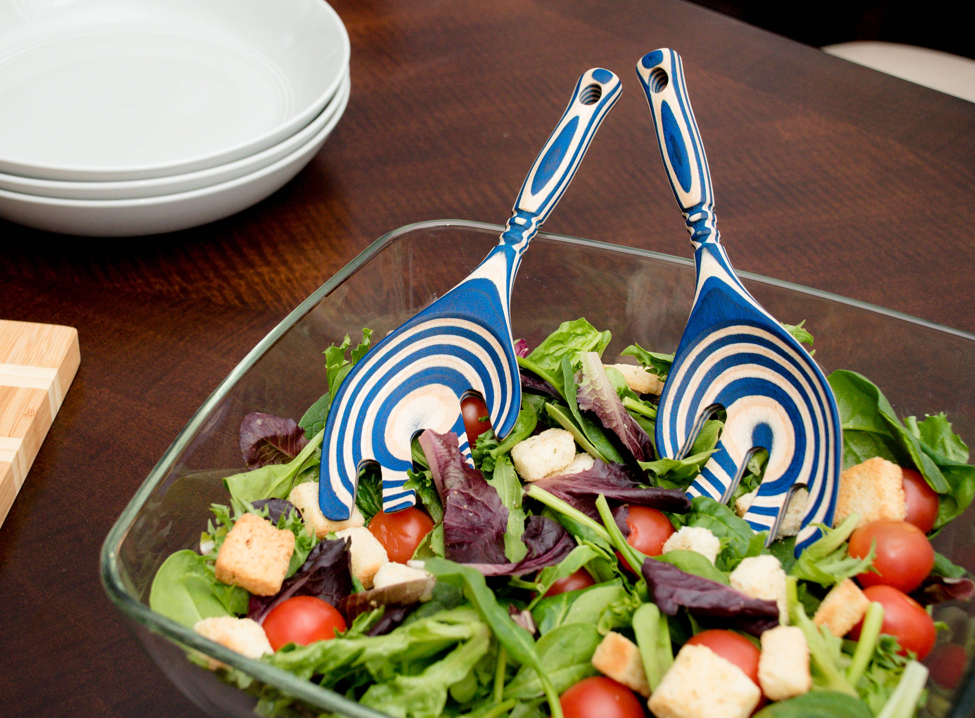 Island Bamboo - Blue Pakka 9" Salad Leaf - MaisonBeach