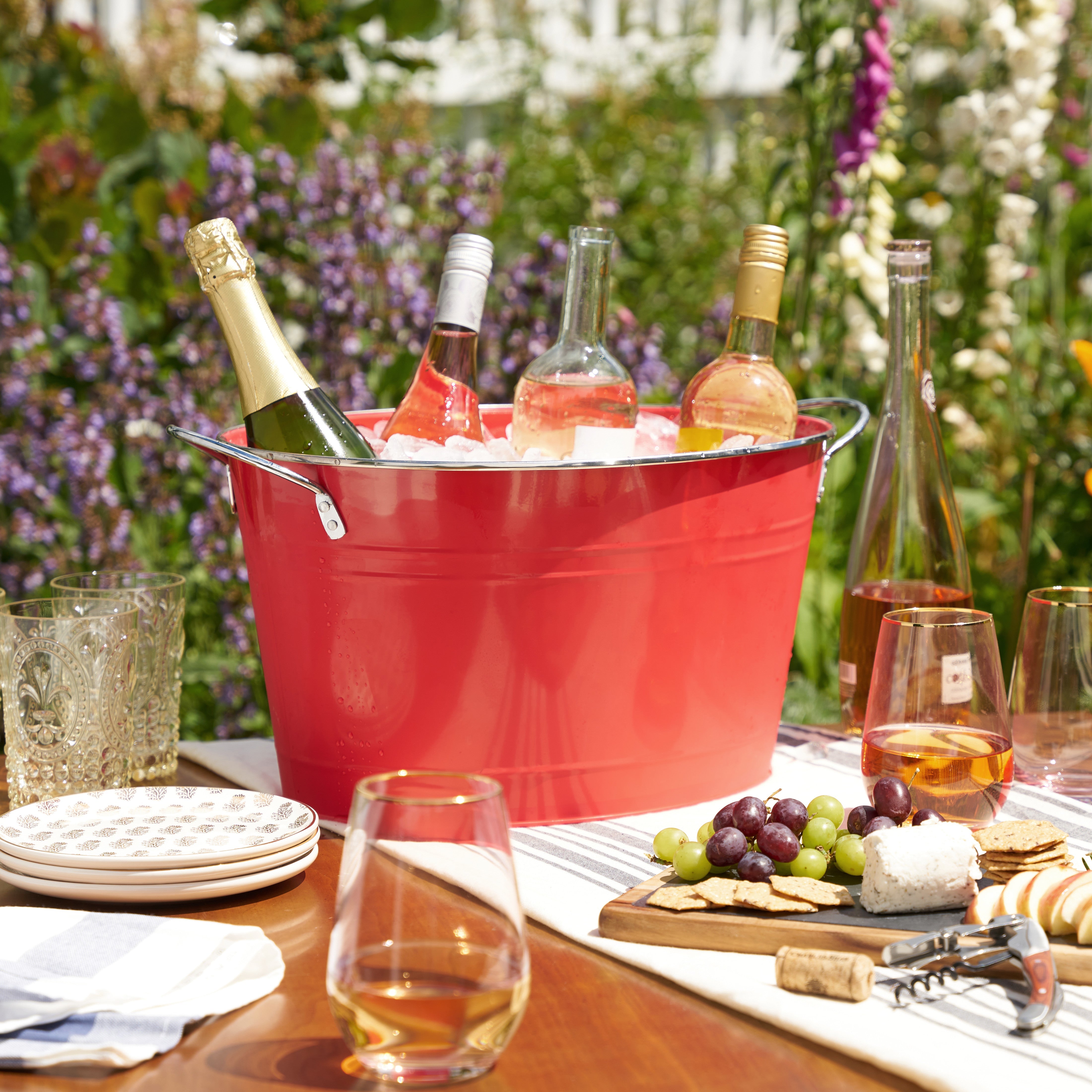Big Red Galvanized Metal Tub - MaisonBeach