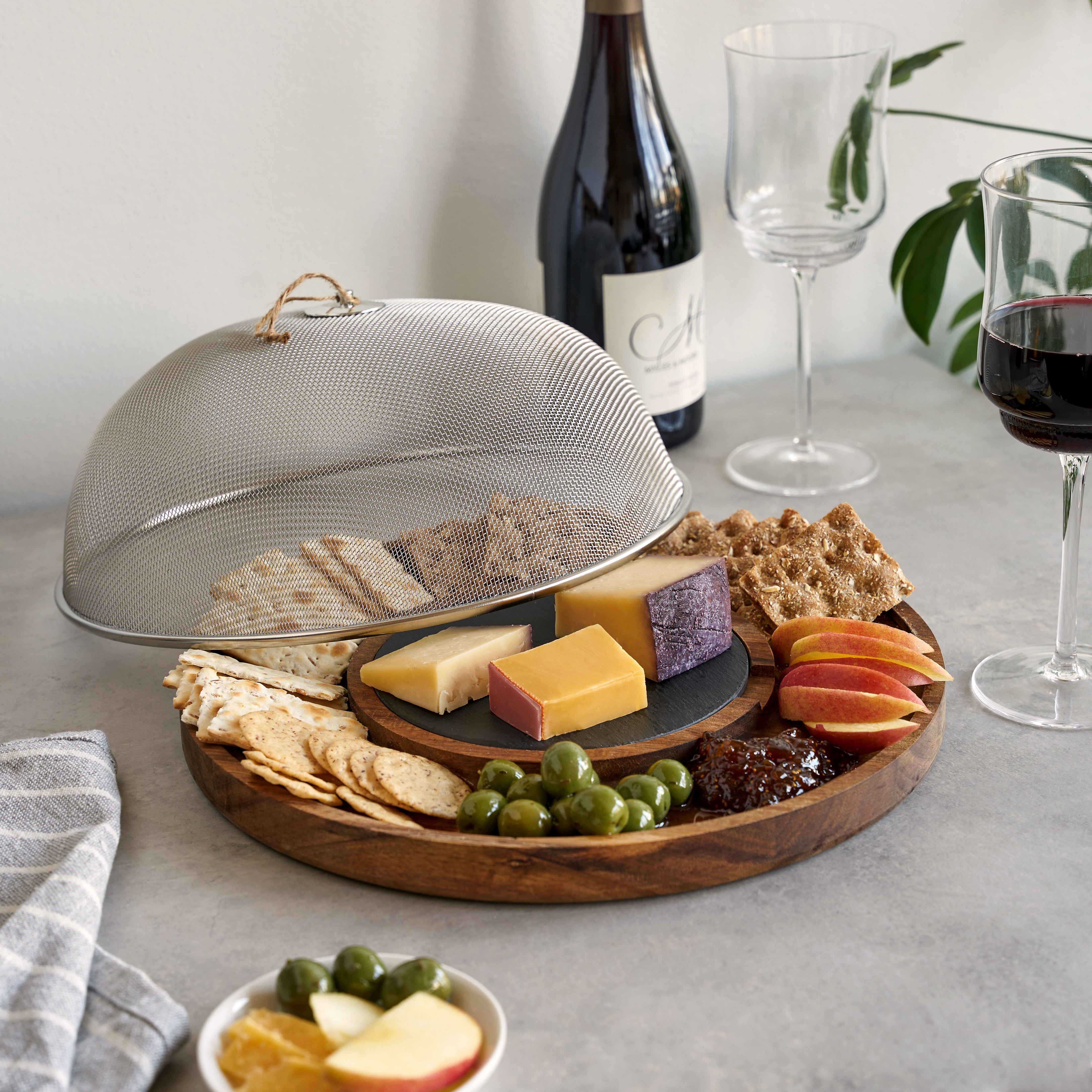 Modern Manor Slate & Acacia Cheese Board with Dome - MaisonBeach