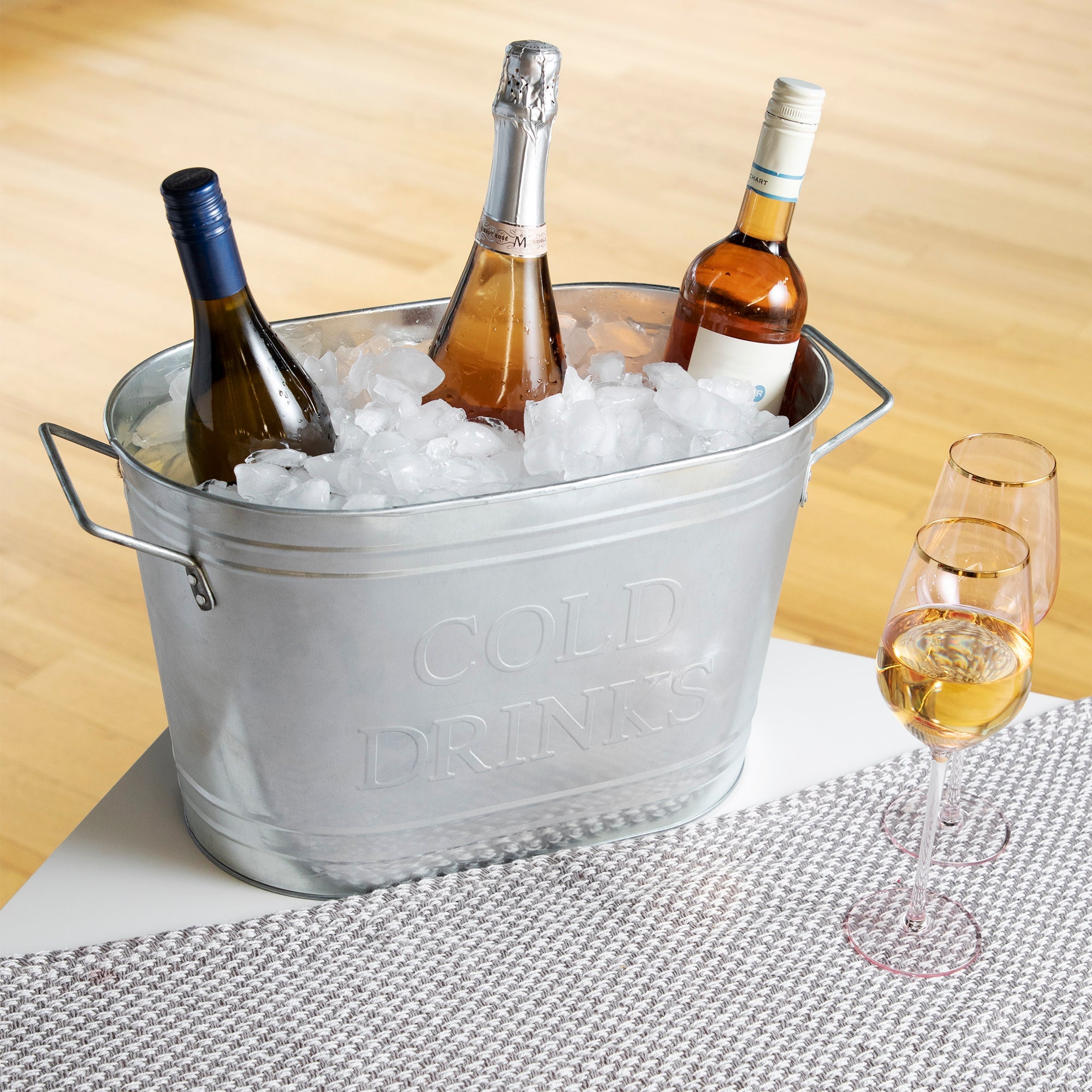 Cold Drinks Galvanized Metal Tub - MaisonBeach