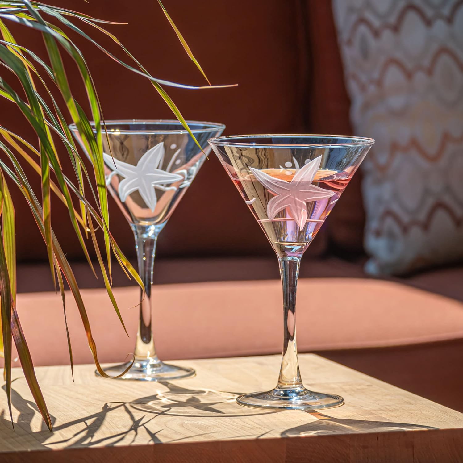 Rolf Glass Starfish Martini Glass – engraved starfish design