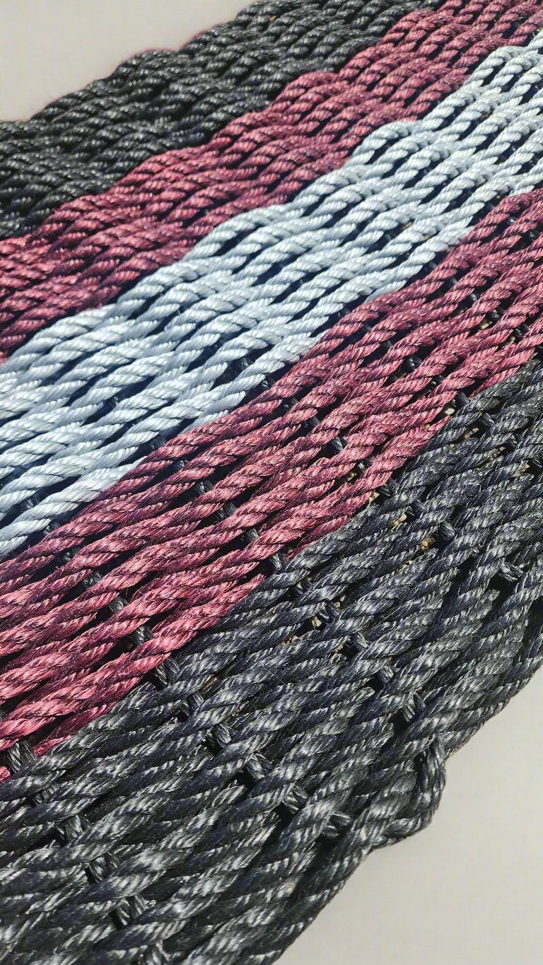 5 Stripe Lobster Rope Mat Black, Burgundy and Gray - MaisonBeach
