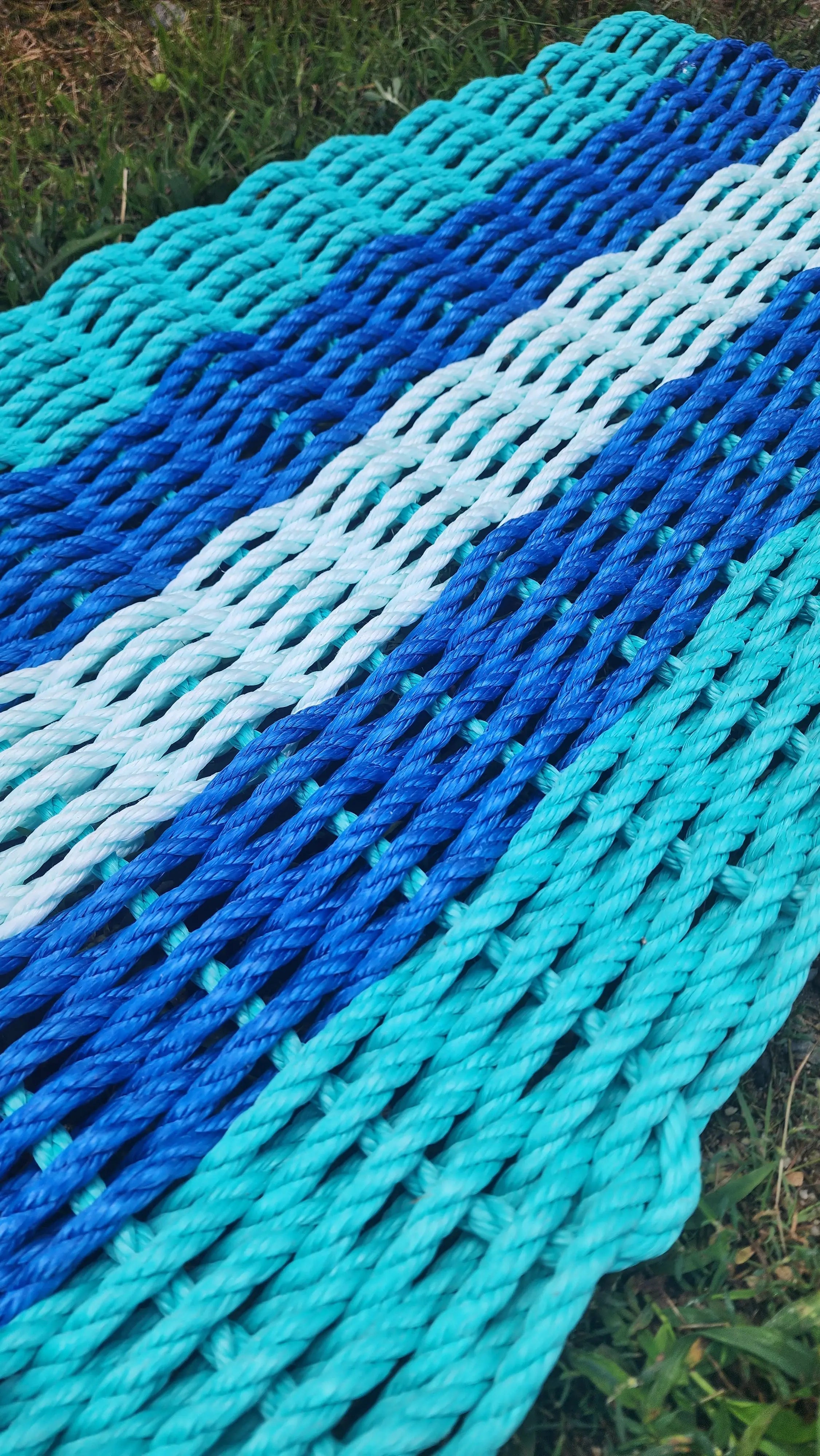 5 Stripe Lobster Rope Mat Teal, Blue and Seafoam - MaisonBeach