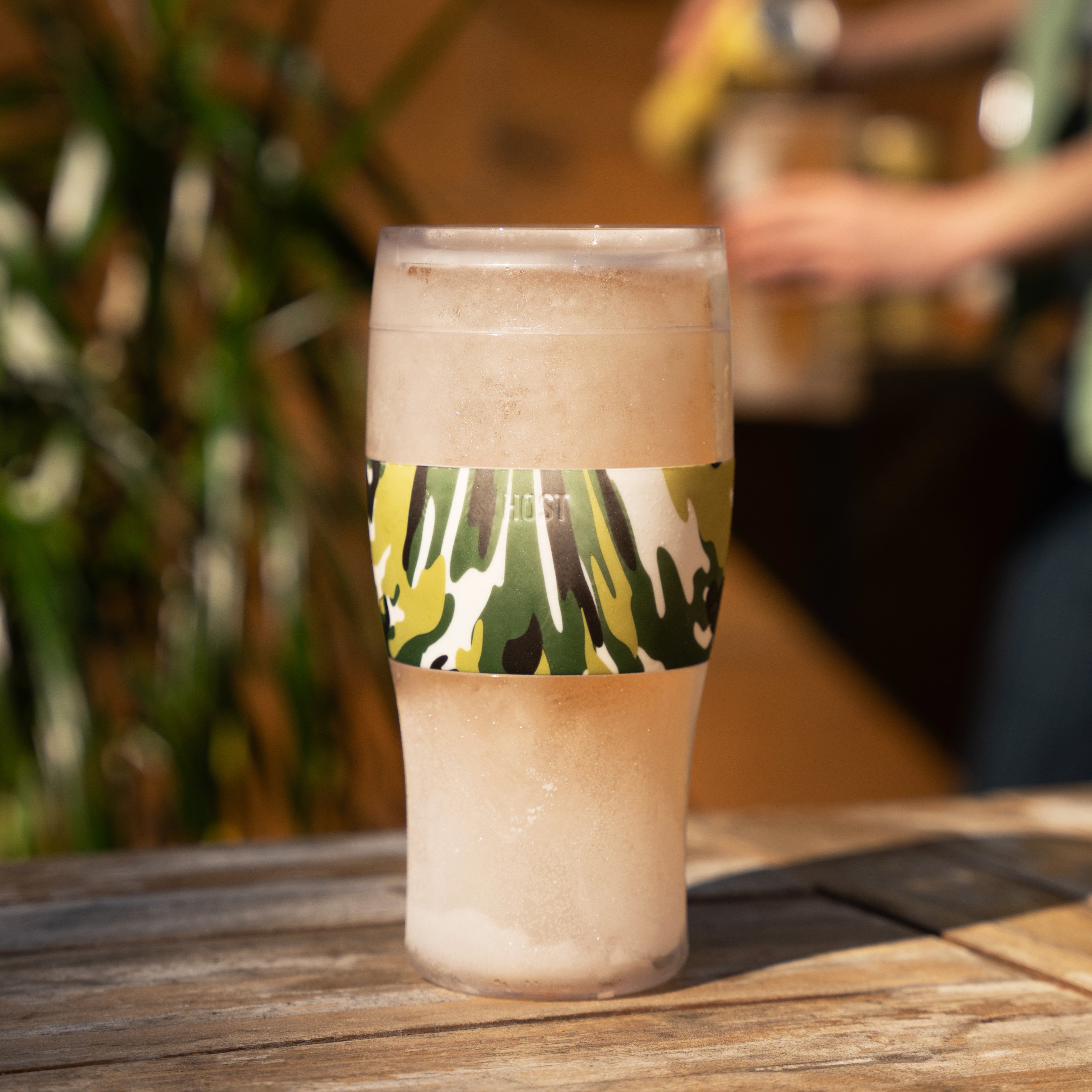 Beer FREEZE™ in Green Camo, Set of 1 - MaisonBeach