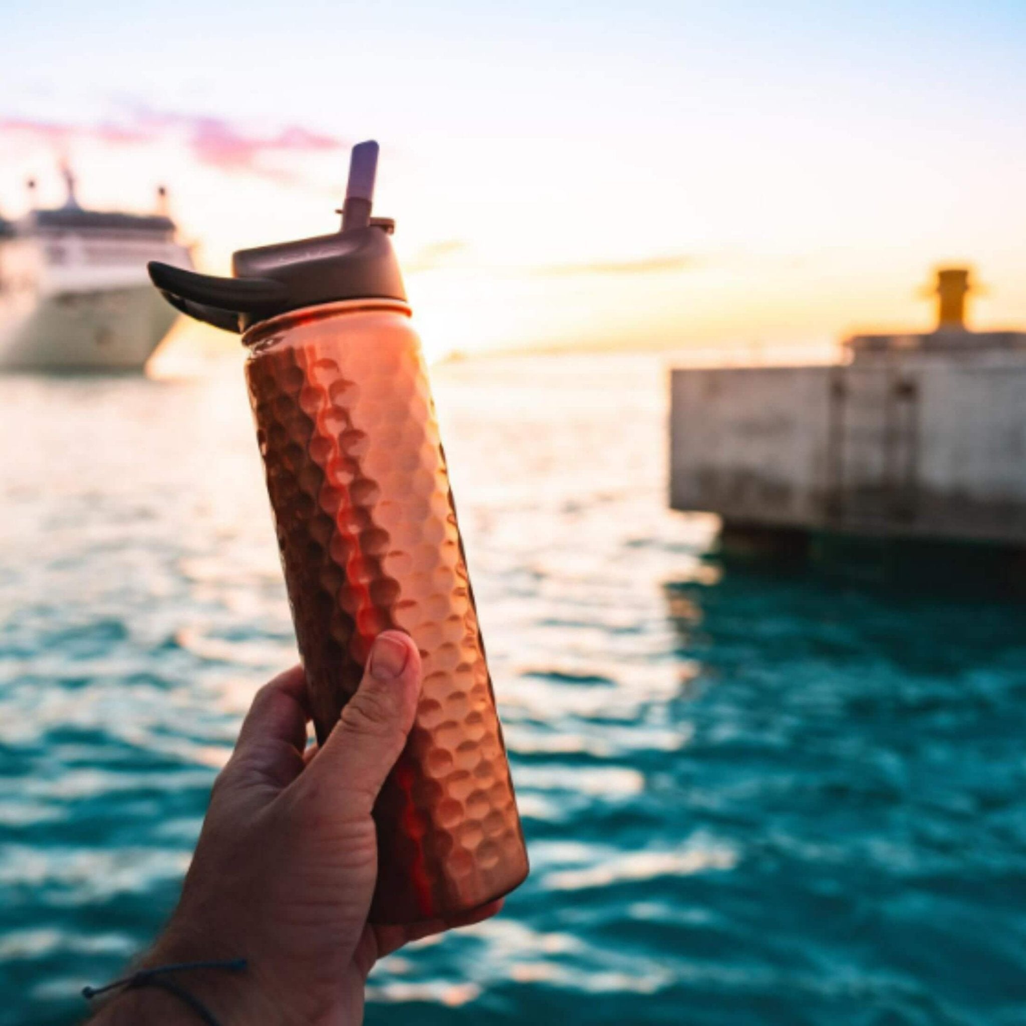 27 oz. Sport Bottle | Hammered Copper