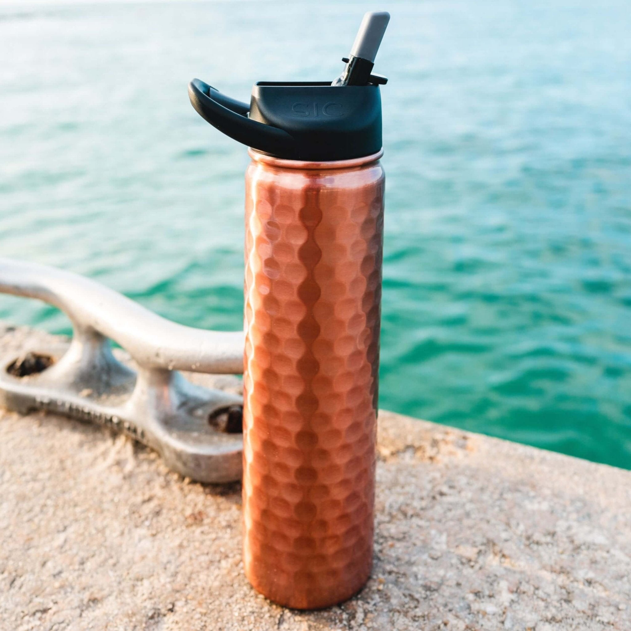 27 oz. Sport Bottle | Hammered Copper