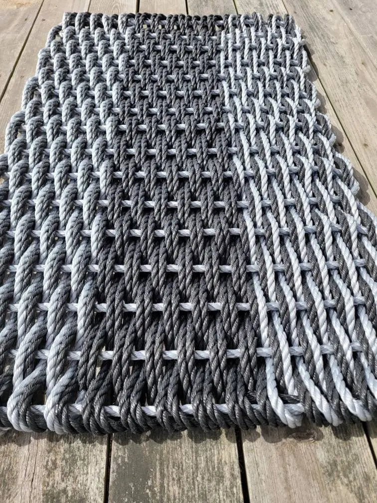Large Double Weave Lobster Rope Mat, Vibrant Colors, Long Lasting Durable - MaisonBeach