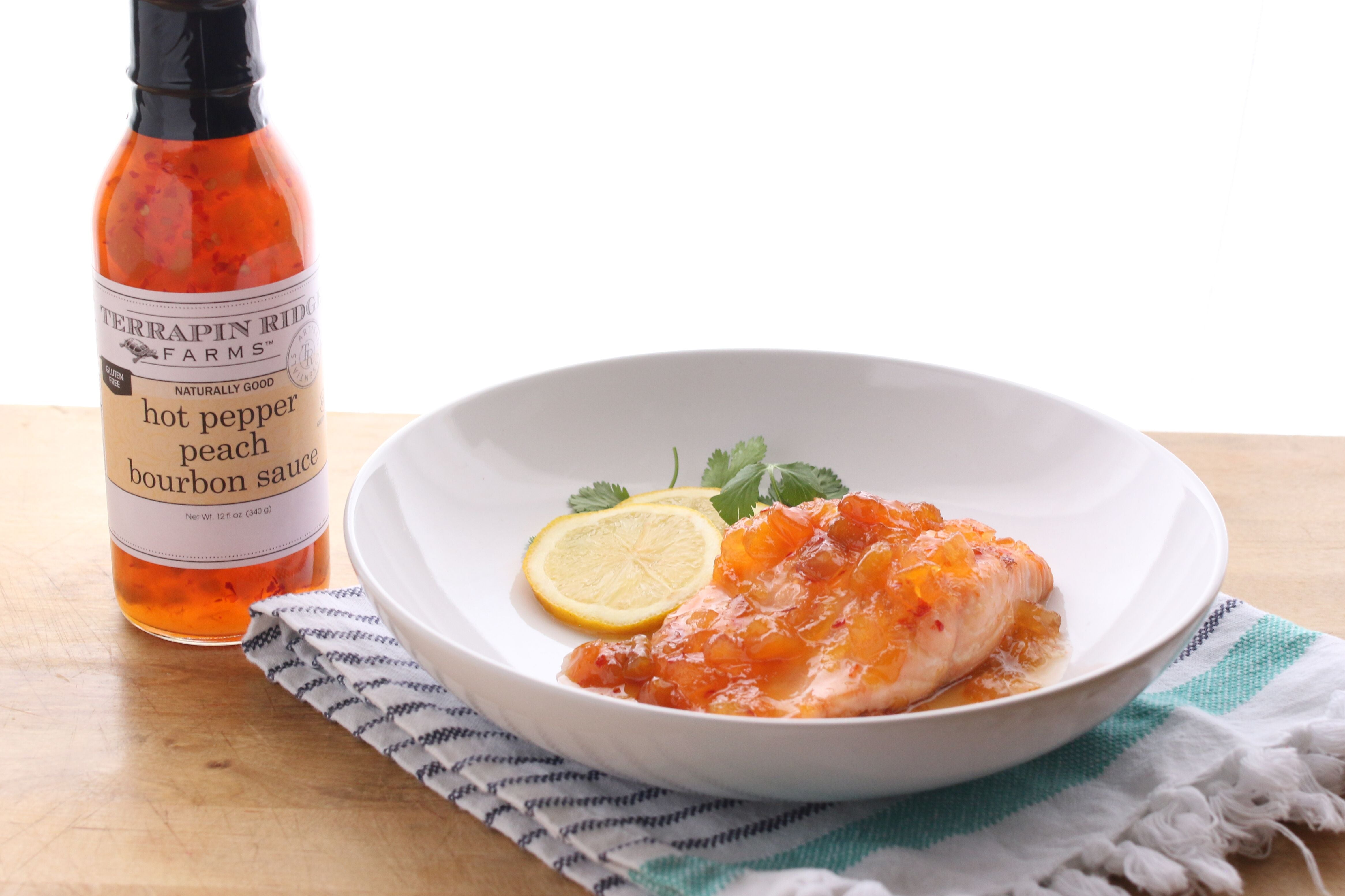 Hot Pepper Peach Bourbon Sauce - MaisonBeach