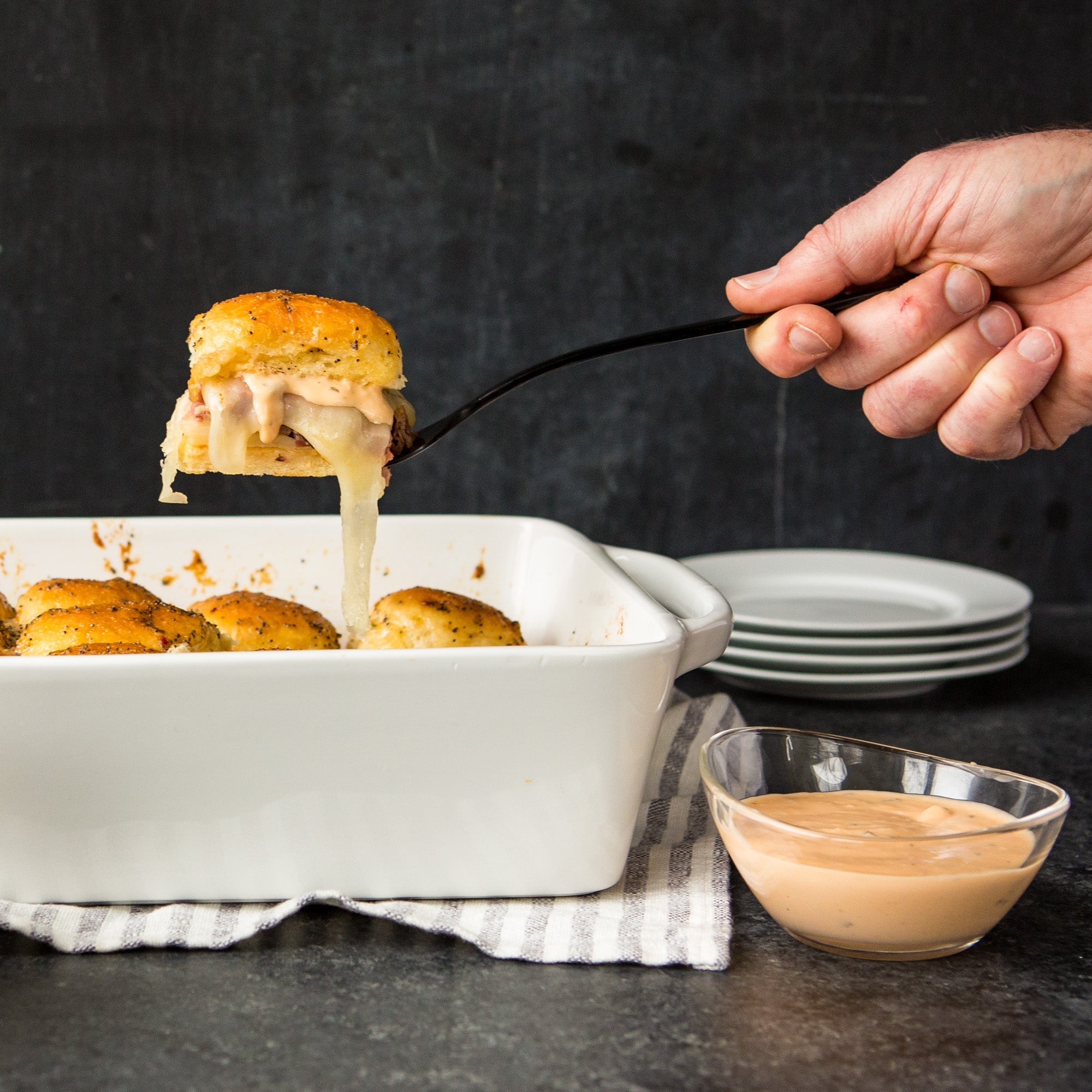 Onion Blossom Horseradish Dip - MaisonBeach