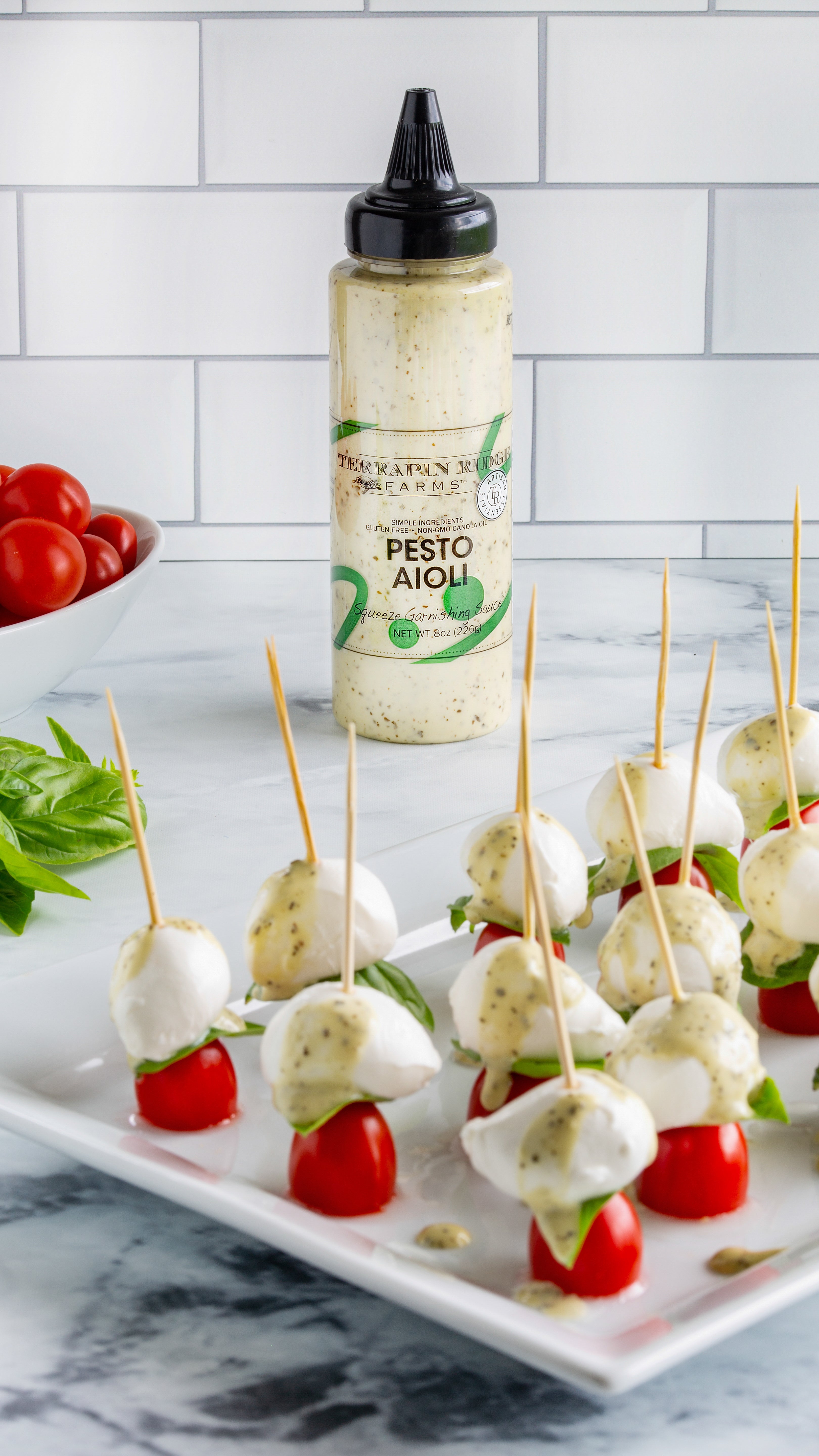Pesto Aioli Squeeze - 12.5 oz - MaisonBeach