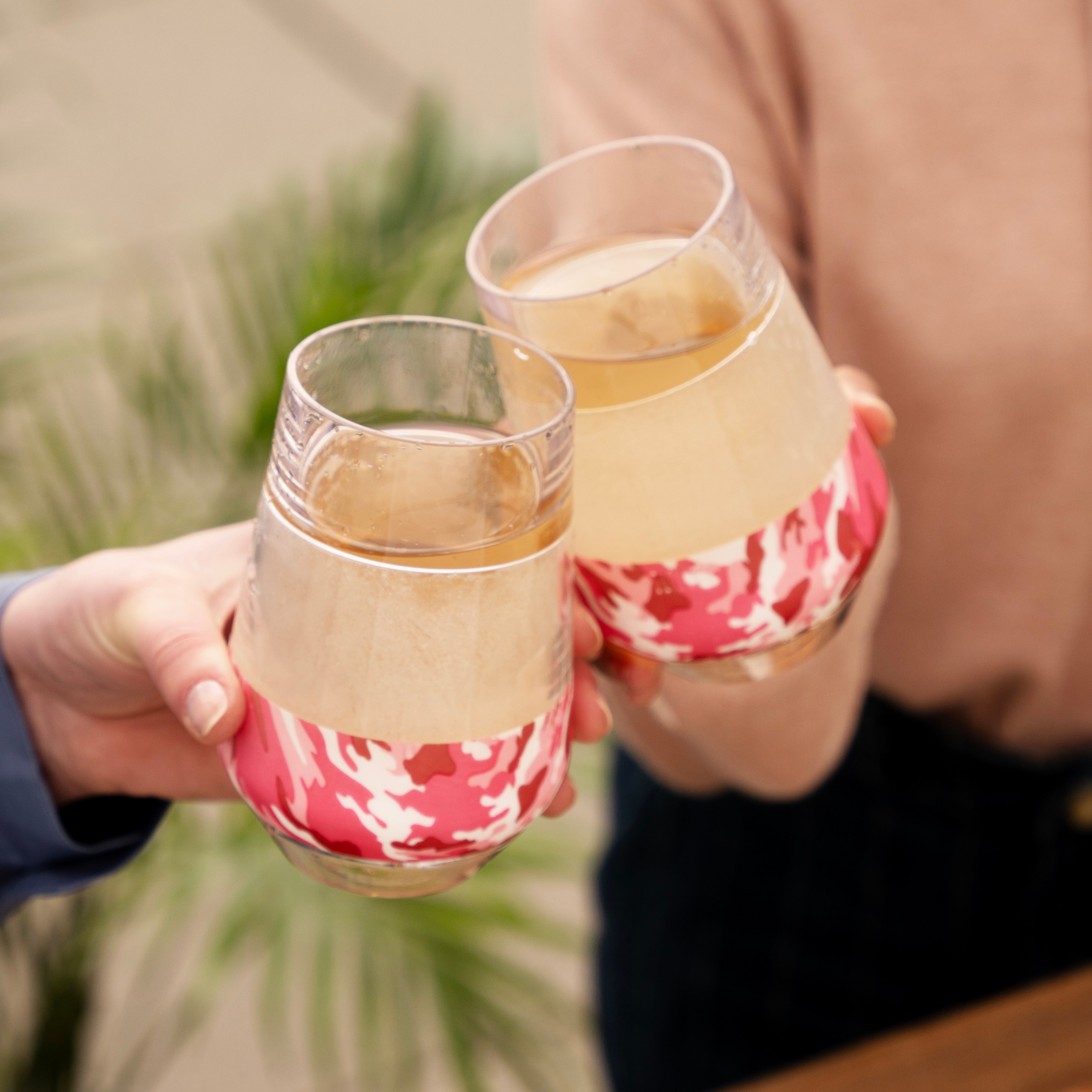 Wine FREEZE™ XL in Pink Camo, Set of 2 - MaisonBeach