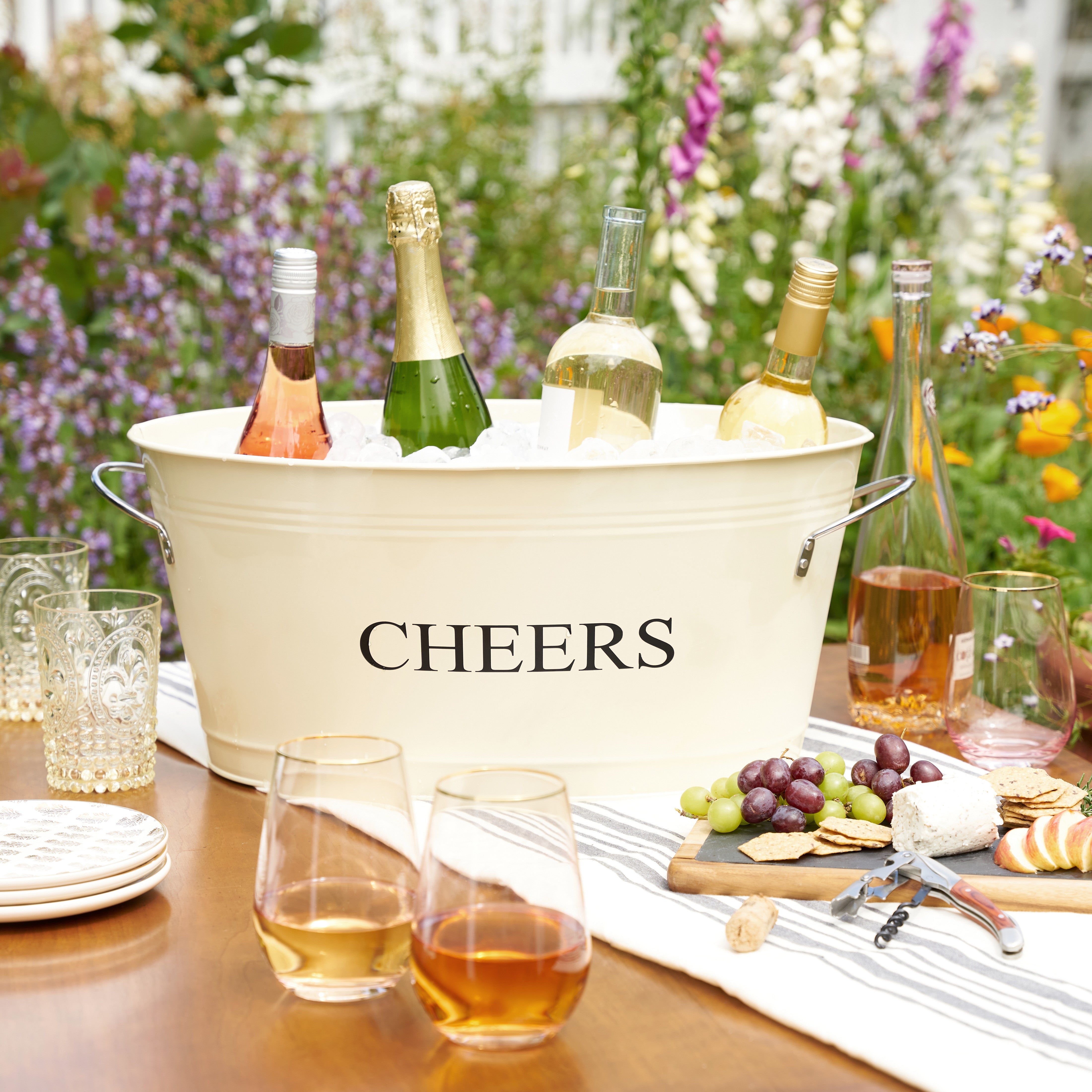 Cheers Galvanized Metal Tub - MaisonBeach