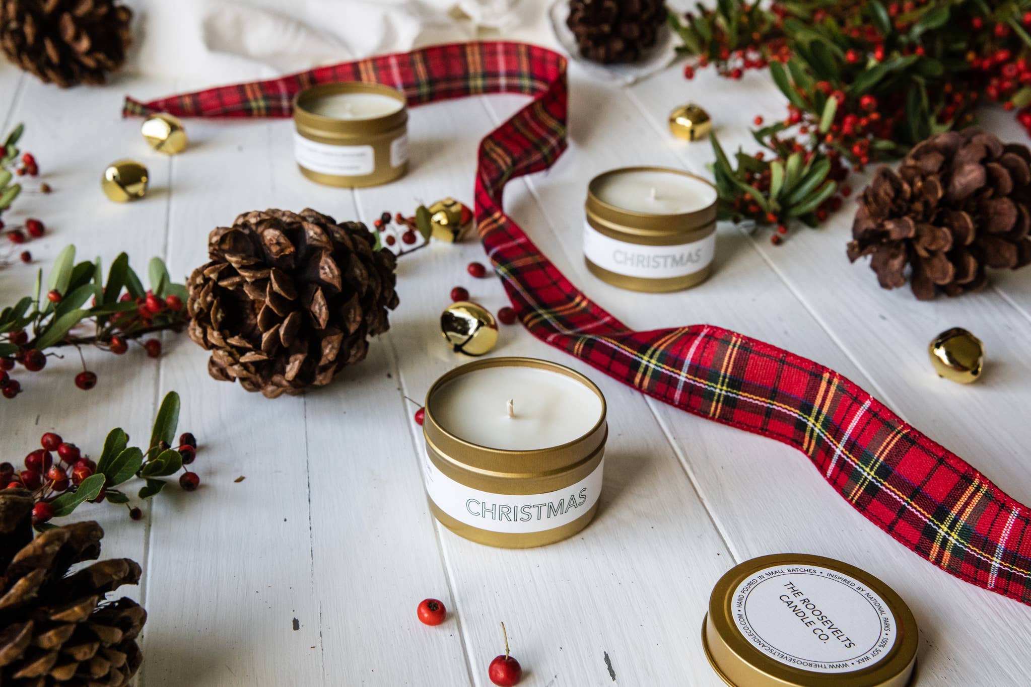 The Roosevelts Candle Co - Christmas Travel Candle - MaisonBeach