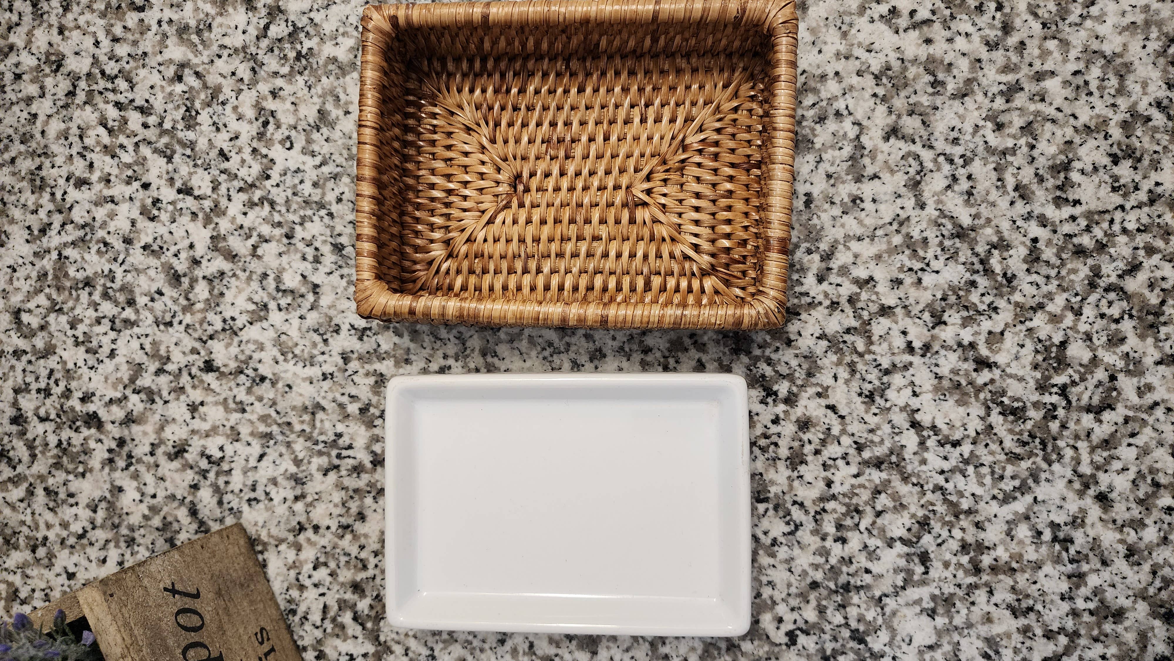 Rattan Soap Dish with Ceramic Insert – Handwoven & Eco-Friendly - MaisonBeach