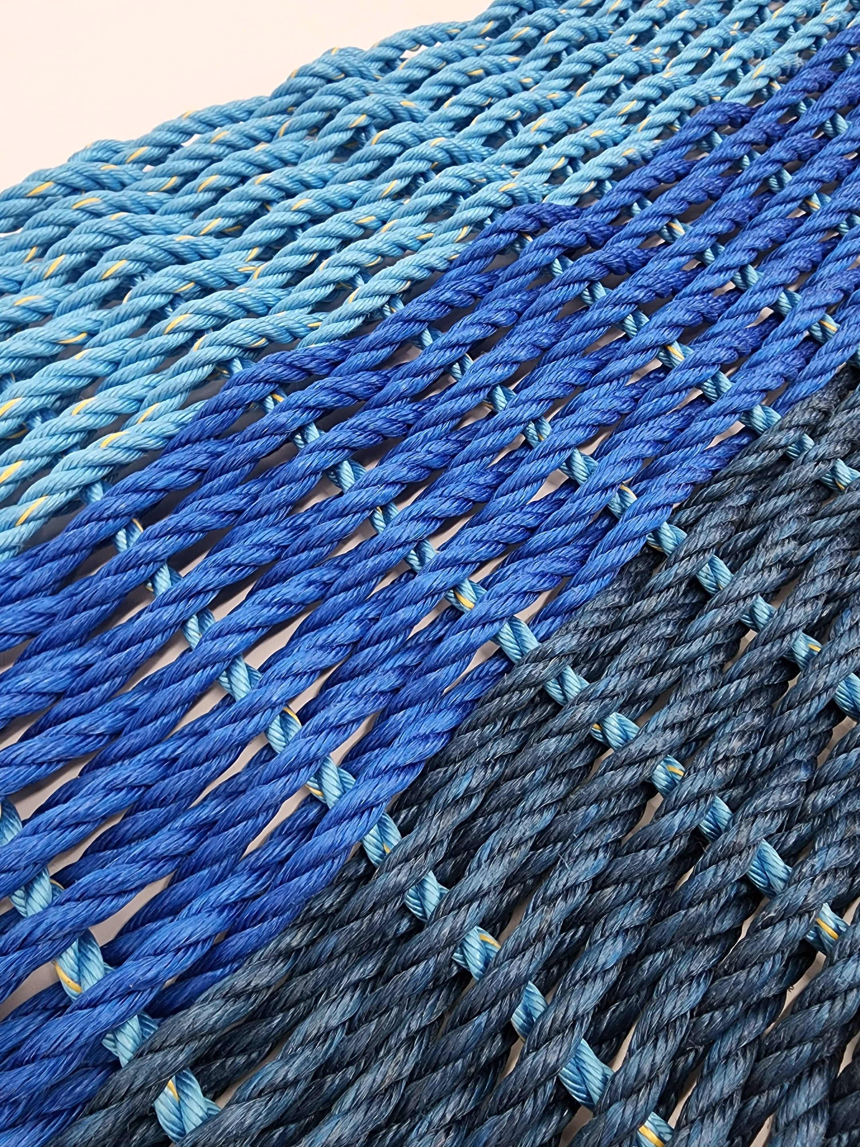 Lobster Rope Mat Navy Blue, Royal Blue, Light Blue Ombre: 40 x 20 - MaisonBeach