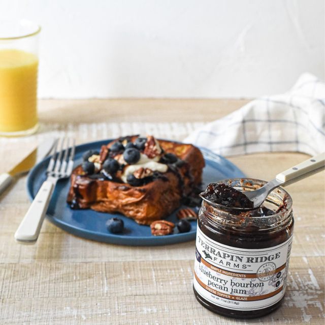 Blueberry Bourbon Pecan Jam - 2oz - MaisonBeach